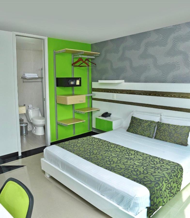Hotel Genova Prado